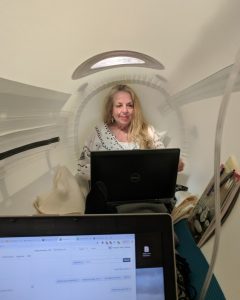 INSIDE THE 40" HYPERBARIC CHAMBER